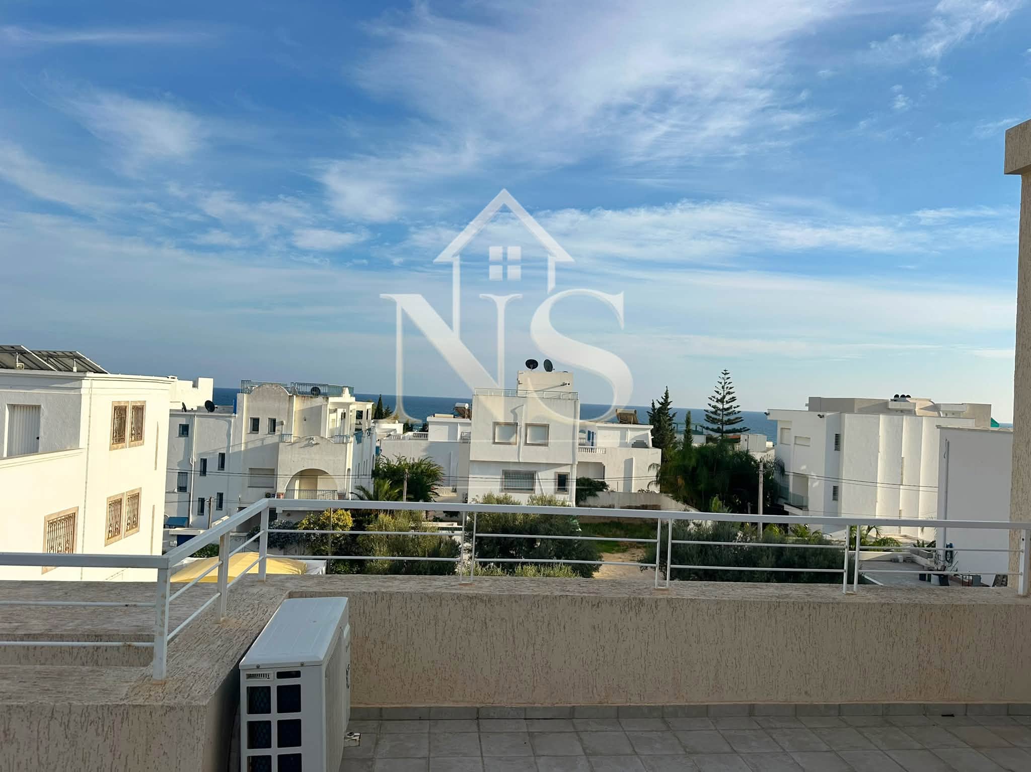 Hammamet&nbsp;Zone Hoteliere&nbsp;Location&nbsp;Appart. 1 pi�ce&nbsp;Studio loft chic