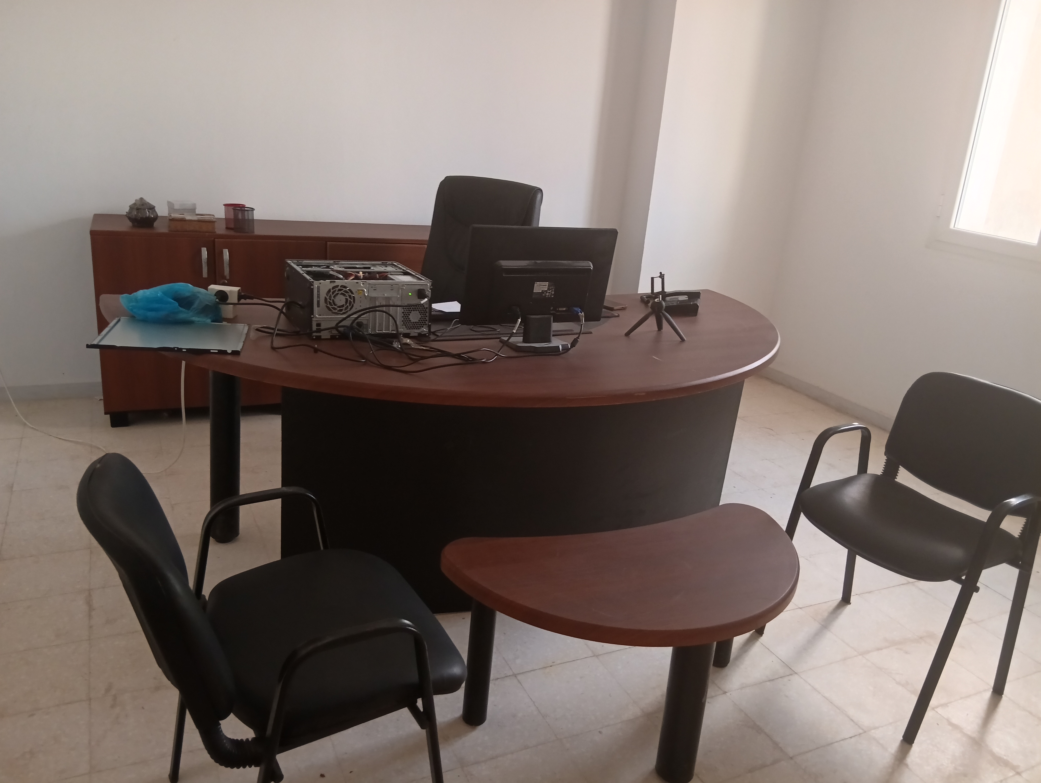 Meubles de bureau&nbsp;Bureaux - Tables