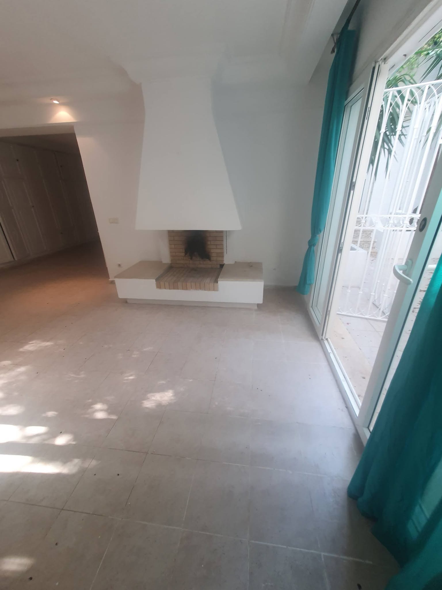 El Menzah&nbsp;El Manar 1&nbsp;Location&nbsp;Appart. 1 pi�ce&nbsp;Un rdc de villa s1 meubl�e
