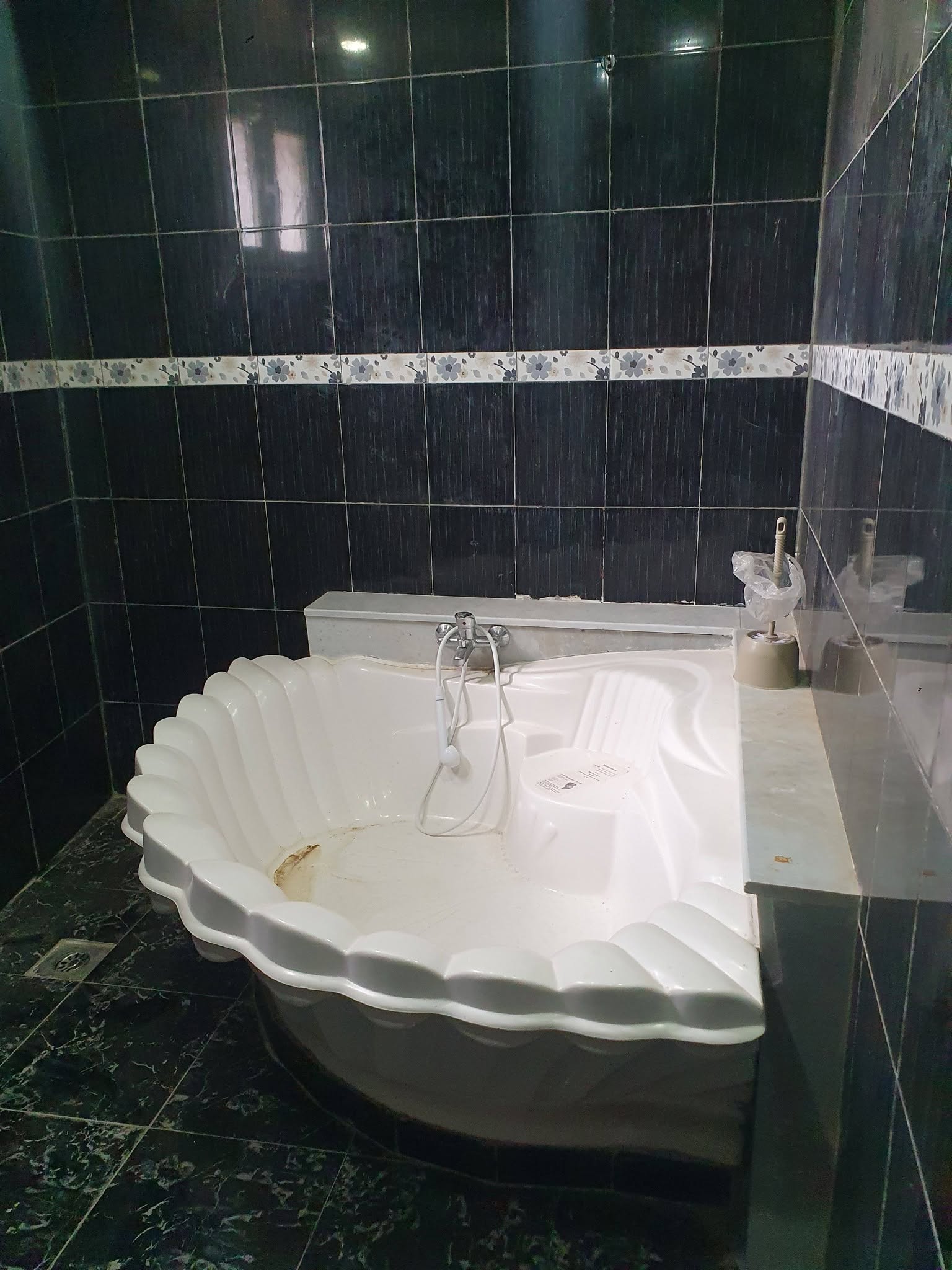 El Menzah&nbsp;El Manar 1&nbsp;Location&nbsp;Appart. 2 pi�ces&nbsp;Charment appartement s2 vide