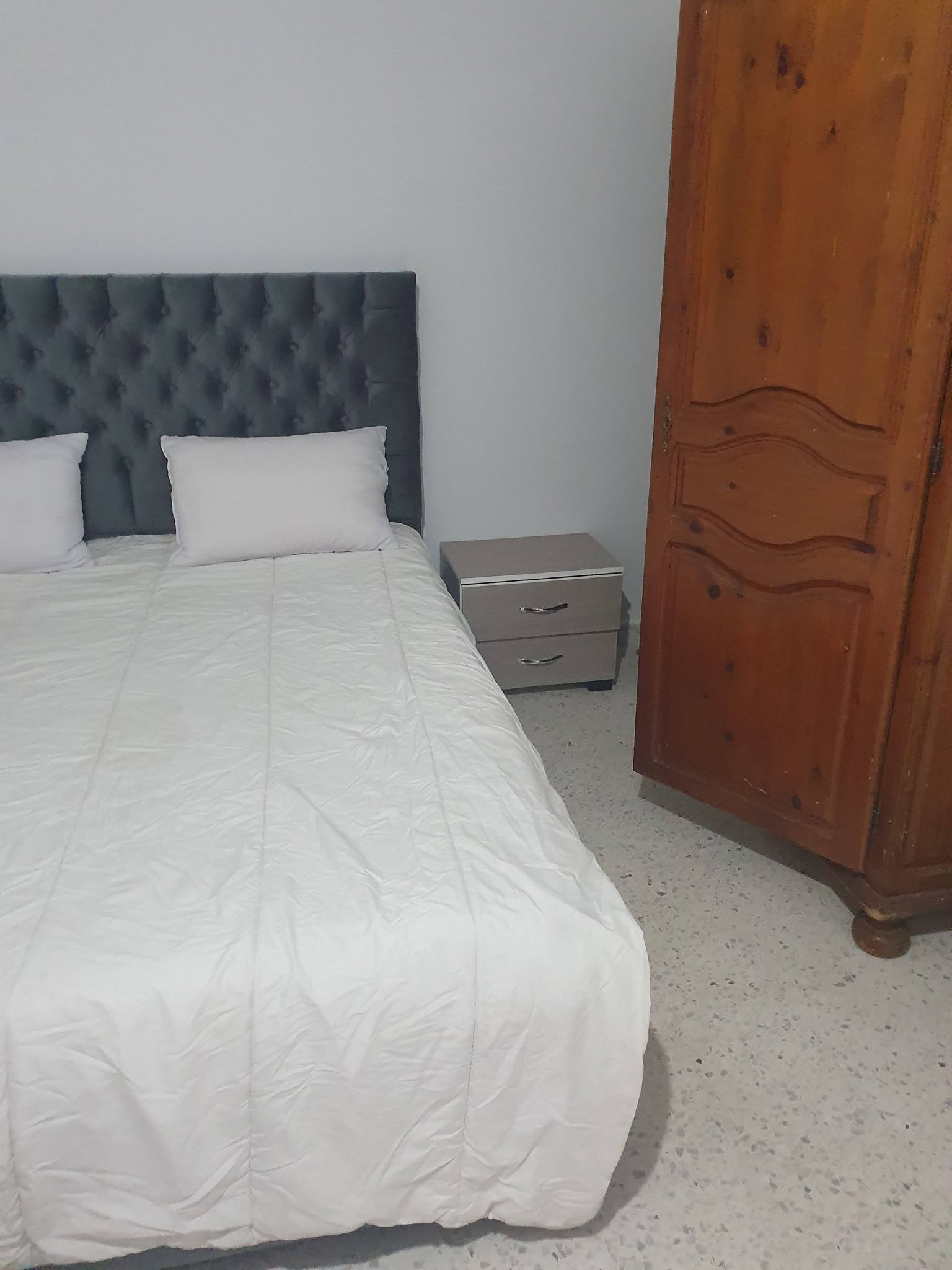 El Menzah&nbsp;El Menzah 9&nbsp;Location&nbsp;Appart. 1 pi�ce&nbsp;S0 a menzah 9 c