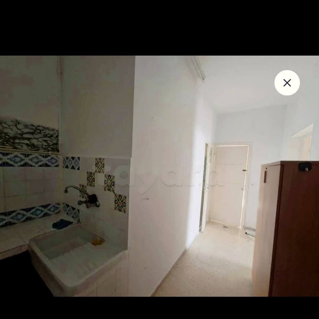 El Menzah&nbsp;El Menzah 9&nbsp;Location&nbsp;Appart. 1 pi�ce&nbsp;S1 a menzah 9 b