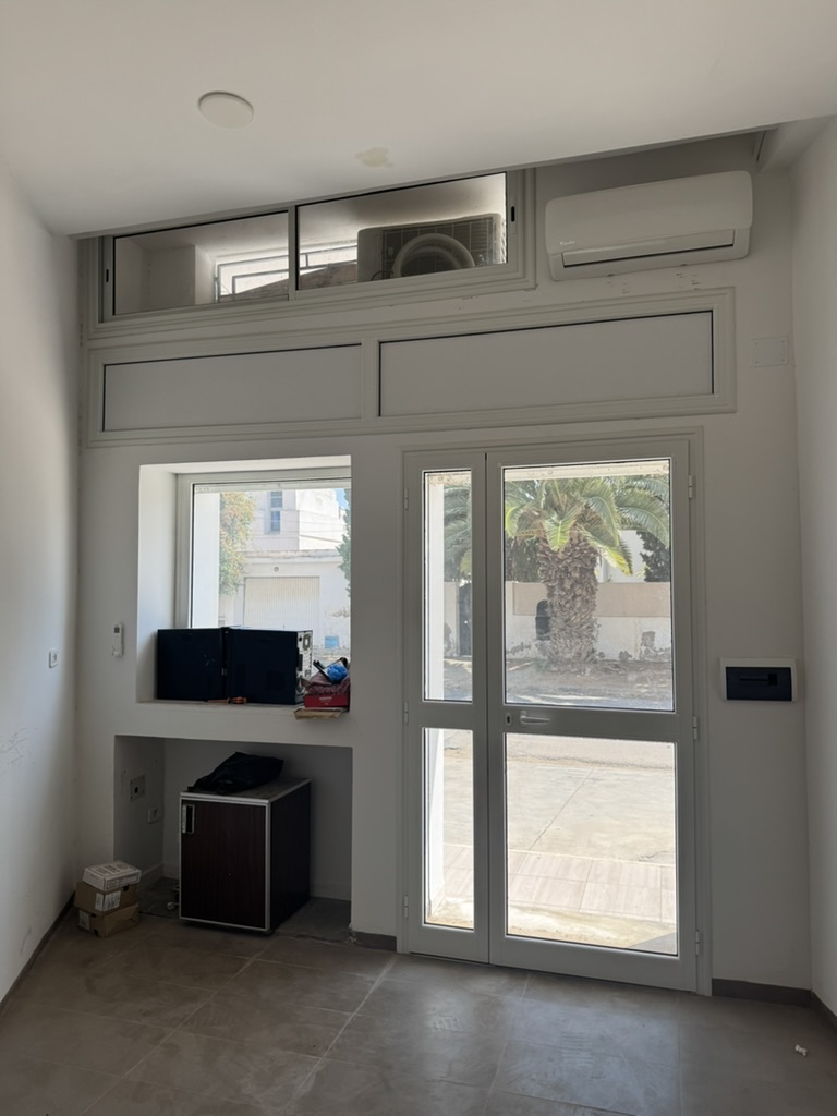 Sfax Ville&nbsp;Sfax&nbsp;Bureaux & Commerces&nbsp;Surfaces&nbsp;Local commercial id�al petit kiosque neuf