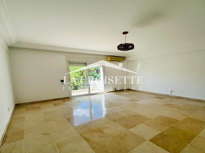 La Marsa&nbsp;Berge Du Lac&nbsp;Location&nbsp;Maisons&nbsp;Villa s4 avec jardin au lac1 zvl0746