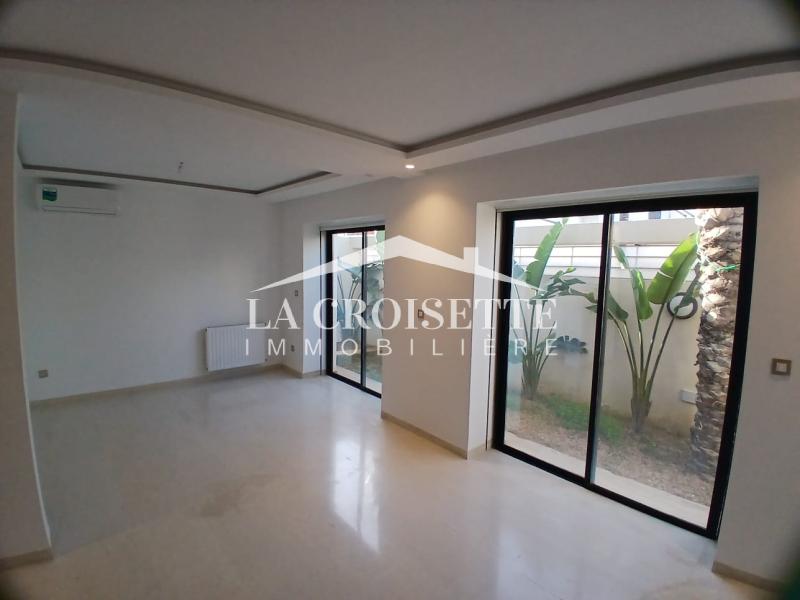 La Marsa&nbsp;Cite El Moustakbel (Sidi Daoud)&nbsp;Location&nbsp;Duplex&nbsp;Duplex s3 � bhar lazrek la marsa zdl0651
