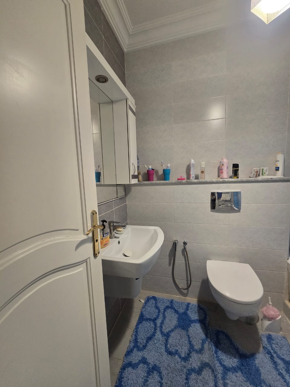 Sousse Jaouhara&nbsp;Sahloul&nbsp;Vente&nbsp;Appart. 2 pi�ces&nbsp;Bel  s3 haut standing sahloul titr� bleu