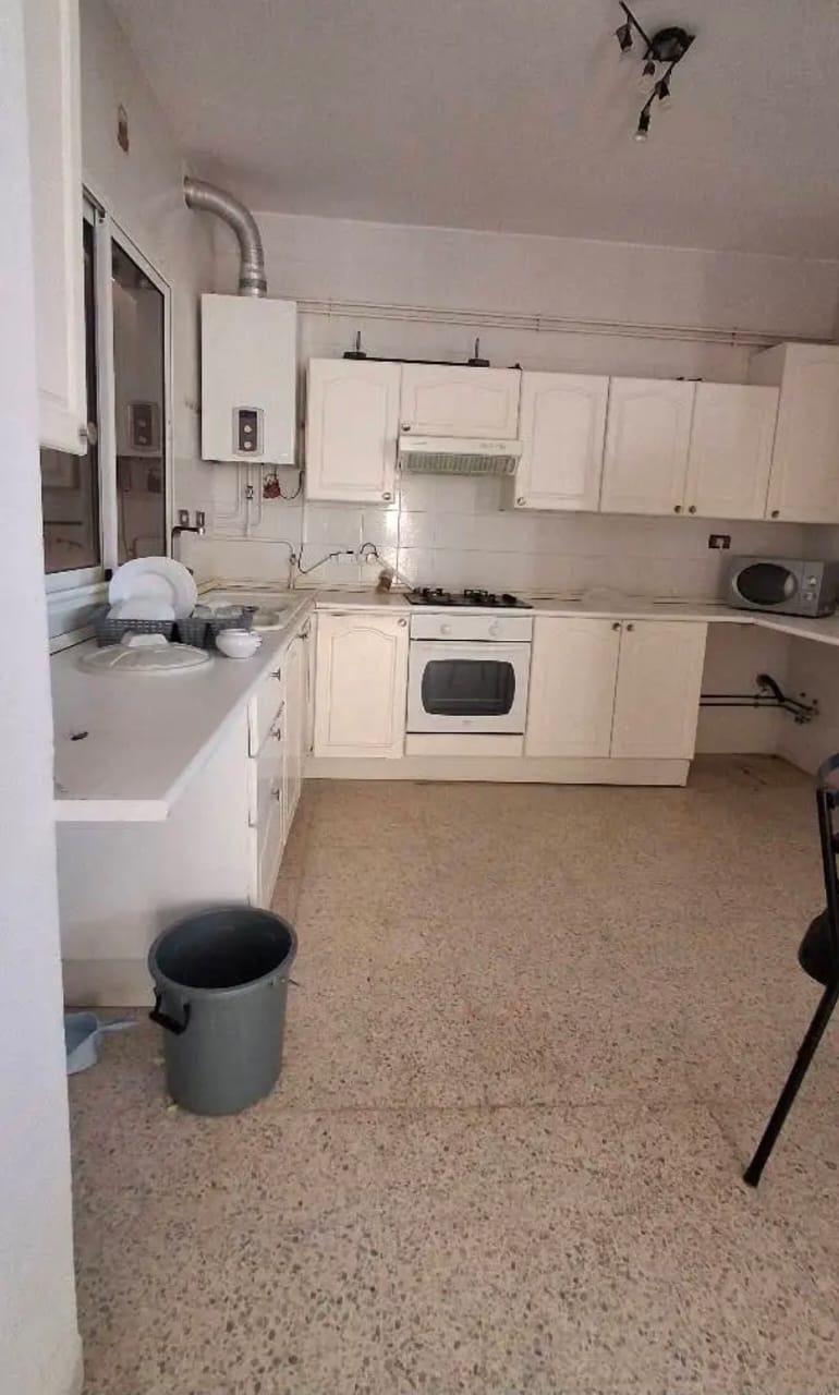 Akouda&nbsp;Chatt Meriem&nbsp;Vente&nbsp;Appart. 2 pi�ces&nbsp;Une superbe villa s4 moderne de standing