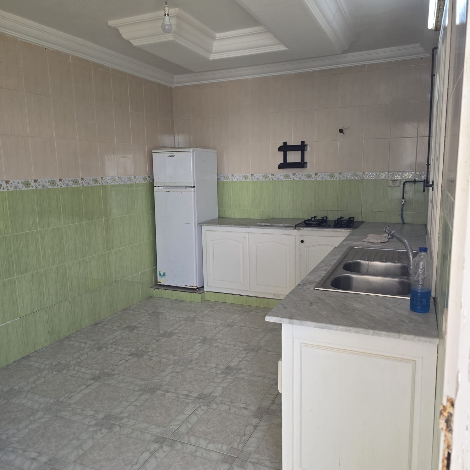 Akouda&nbsp;Chatt Meriem&nbsp;Vente&nbsp;Appart. 2 pi�ces&nbsp;Appartement pieds dans leau spacieux vue d�gag�