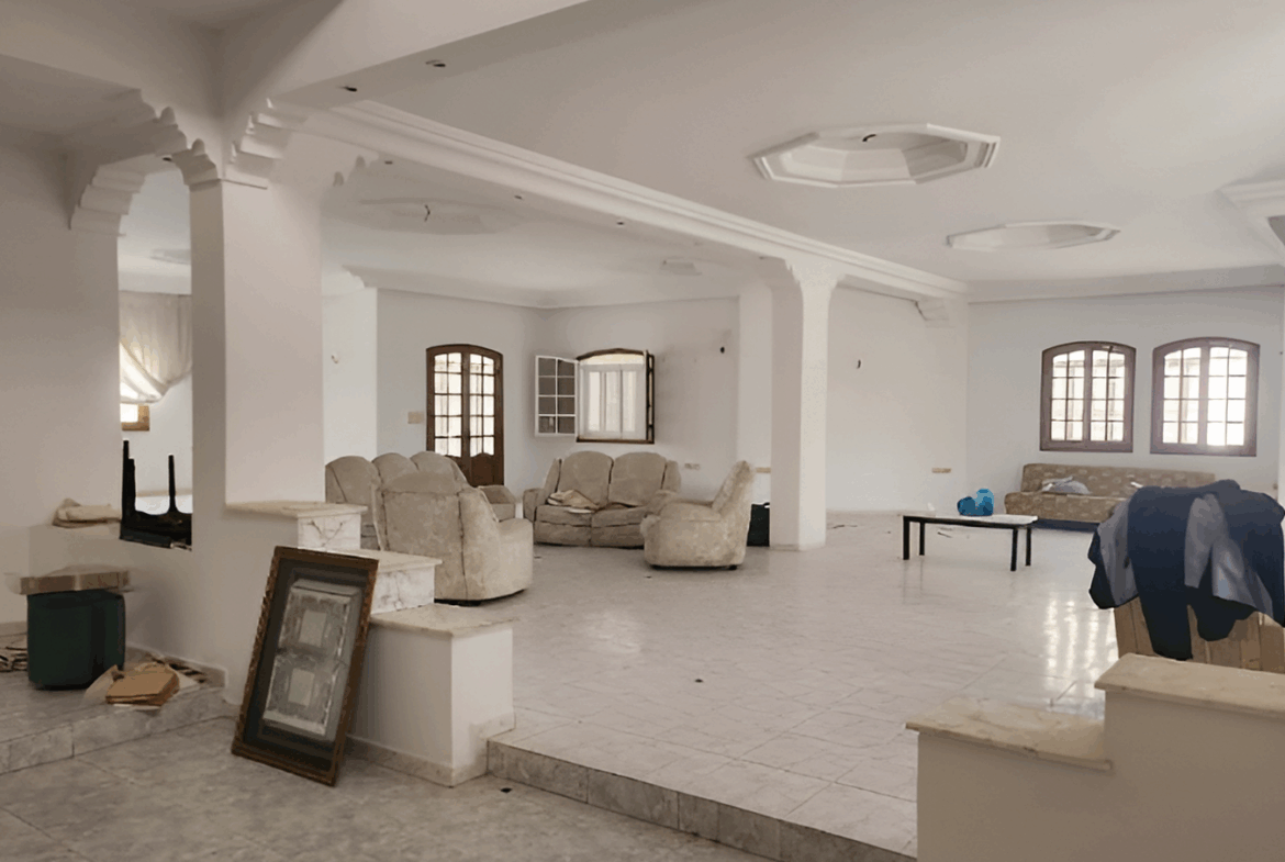 Sousse Jaouhara&nbsp;Khezama Ouest&nbsp;Vente&nbsp;Maisons&nbsp;Superbe villa de 760 m a khazema sousse