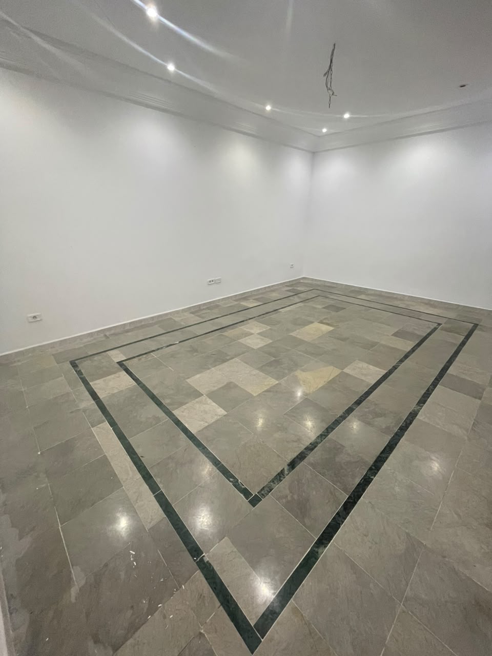 Location&nbsp;Appart. 5 pi�ces+