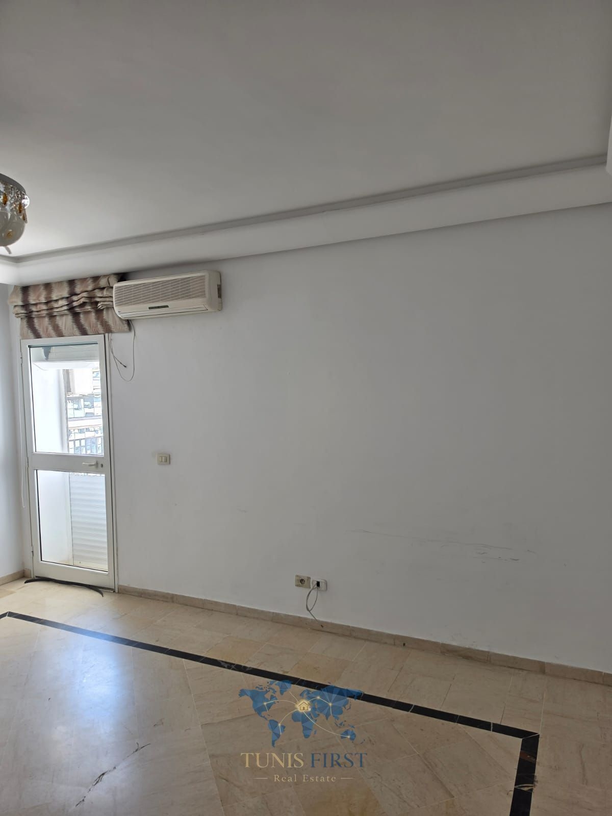 Ariana Ville&nbsp;Cite Ennasr 2&nbsp;Location&nbsp;Appart. 3 pi�ces&nbsp;Appartement s2 vide � ennasr 2