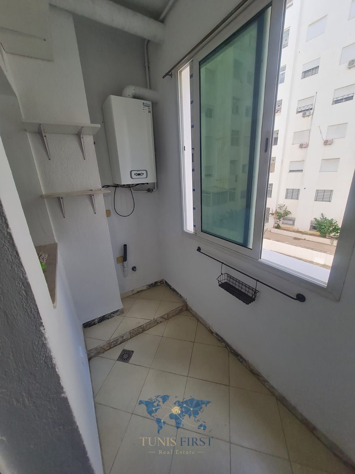 Ain Zaghouan&nbsp;Ain Zaghouan&nbsp;Location&nbsp;Appart. 3 pi�ces&nbsp;S2 vide � ain zaghouan nord