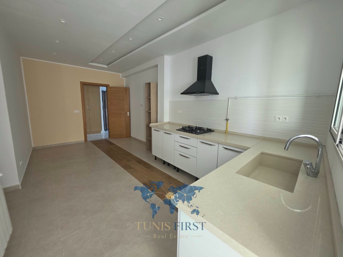 Ain Zaghouan&nbsp;Jardins de Carthage&nbsp;Location&nbsp;Appart. 4 pi�ces&nbsp;Appartement s3 vide aux  jardins de carthage