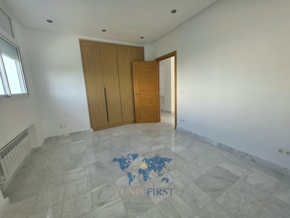 Ain Zaghouan&nbsp;Jardins de Carthage&nbsp;Location&nbsp;Appart. 4 pi�ces&nbsp;Appartement s3 vide aux  jardins de carthage