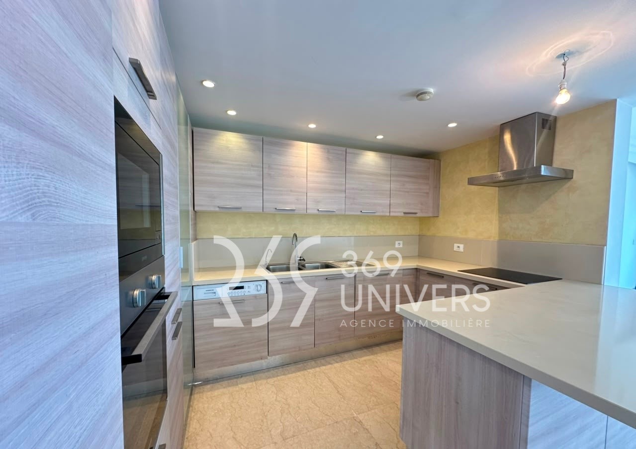 La Marsa&nbsp;Marsa Safsaf&nbsp;Location&nbsp;Appart. 3 pi�ces&nbsp;Appart s3 vue mer � la marsa ref ra192